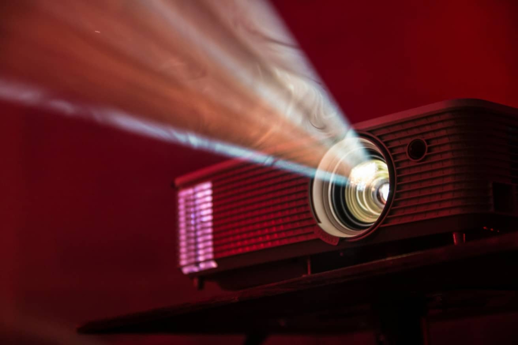 projector alex litvin unsplash